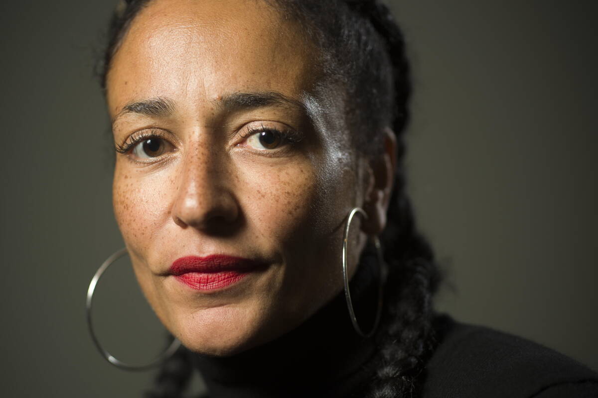 « L’Imposture » : le tourbillon de Zadie Smith