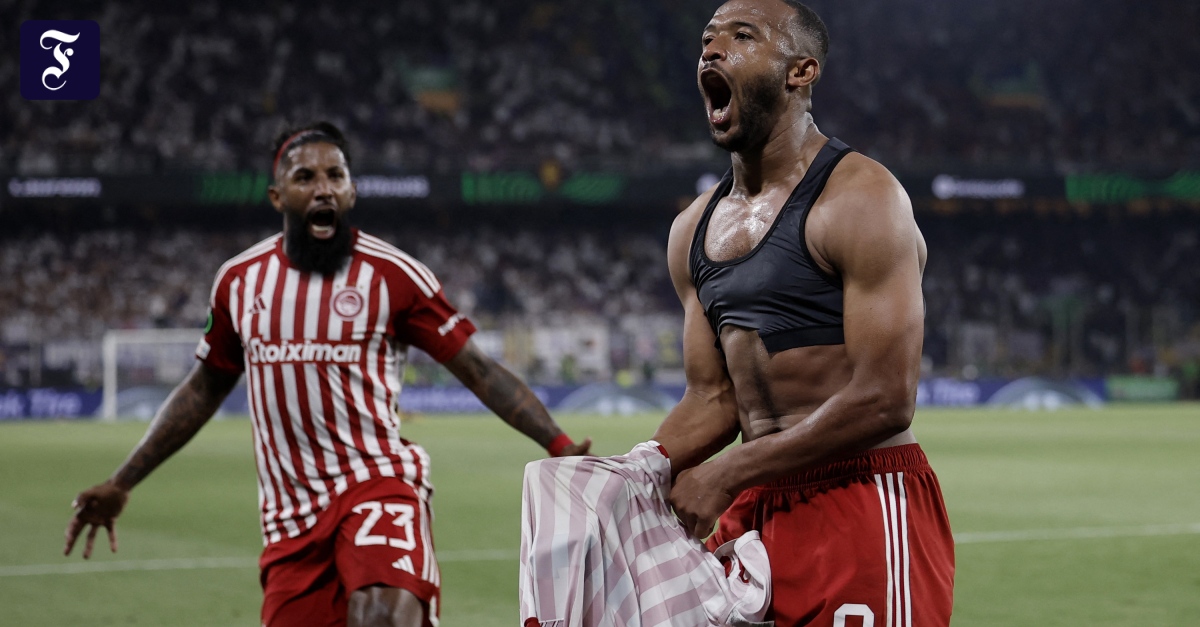 1:0 in der Verlängerung: Olympiakos Piräus gewinnt die Conference League