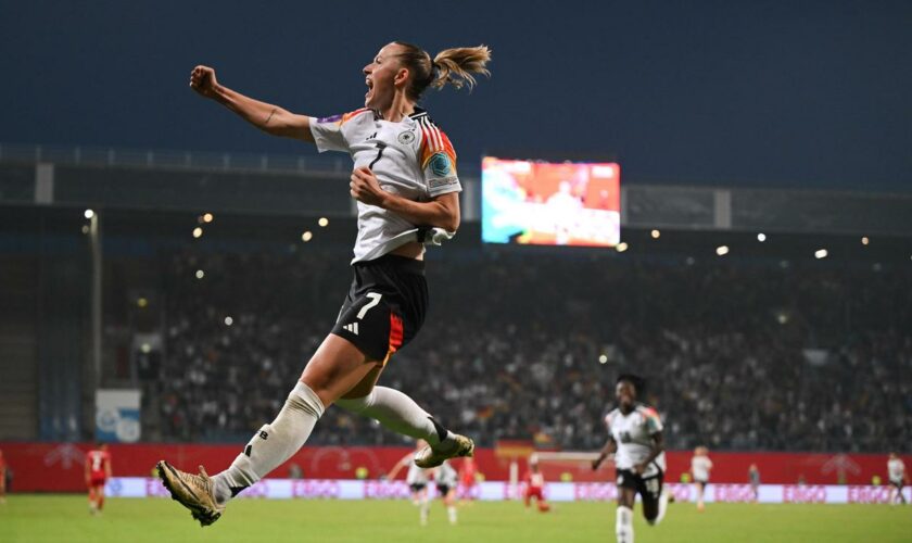 Fußball-EM der Frauen: Deutschland gewinnt Qualifikationsspiel gegen Polen