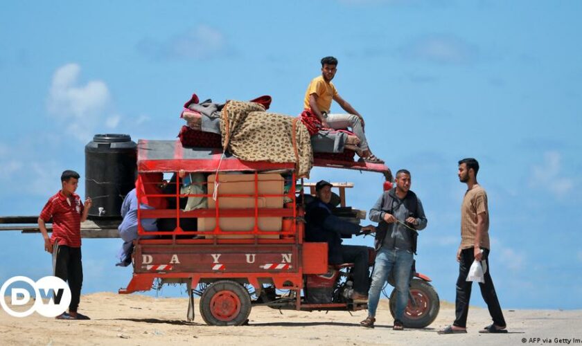 Bewohner verlassen Rafah nach dem Evakuierungsaufruf der israelischen Armee