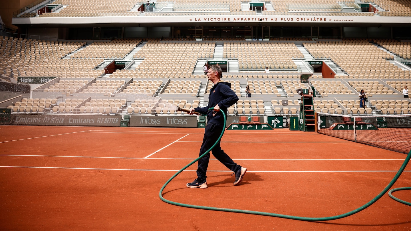 American tennis stars could use a little more dirt in their development