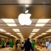 Apple workers in Maryland vote to authorize work stoppage