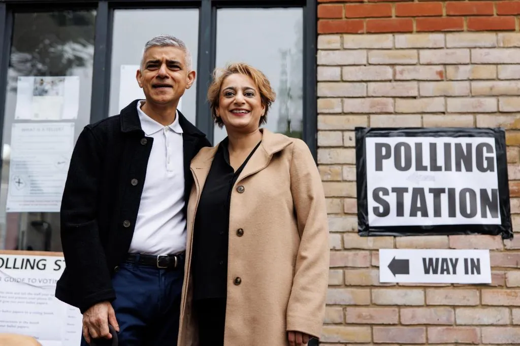 El Partido Laborista gana en Londres con Sadiq Khan