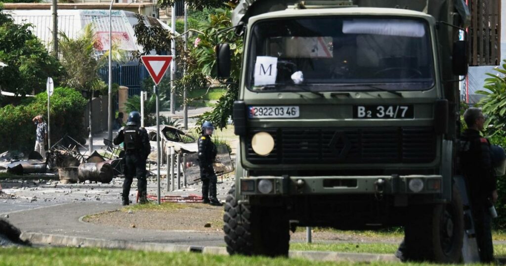 Émeutes à Nouméa avant un vote à l’Assemblée nationale : pourquoi la Nouvelle-Calédonie s’embrase-t-elle ?