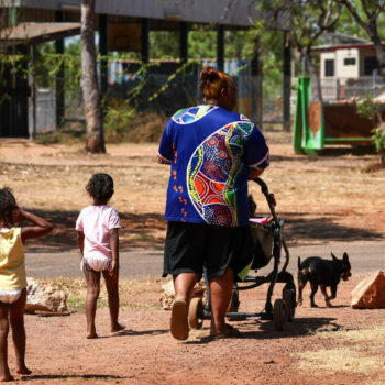 En Australie, les enfants aborigènes trop systématiquement retirés à leurs familles