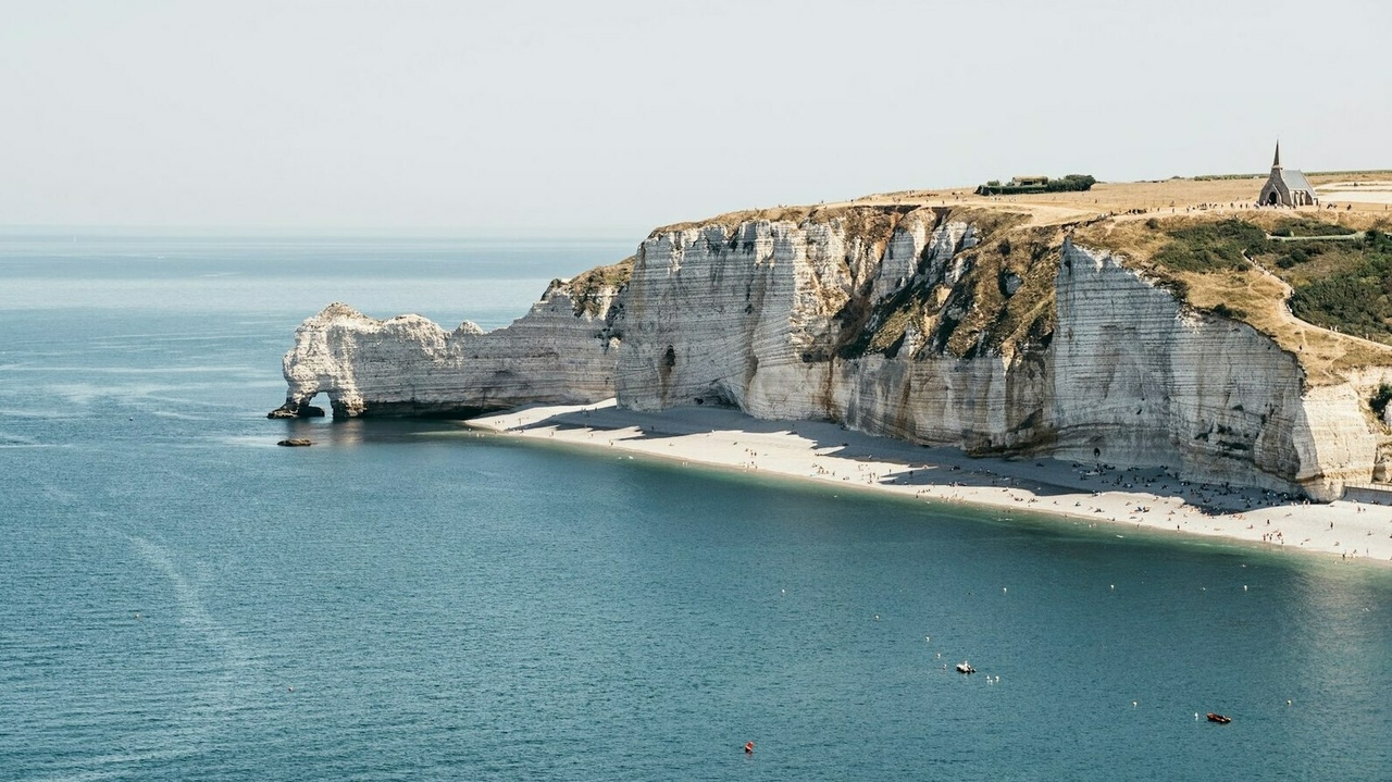 En Normandie: La montée des eaux menace les vestiges du Débarquement