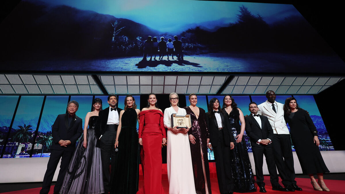 Festival de Cannes 2024 : Greta Gerwig, Omar Sy, Camille Cottin… les images de la cérémonie d’ouverture