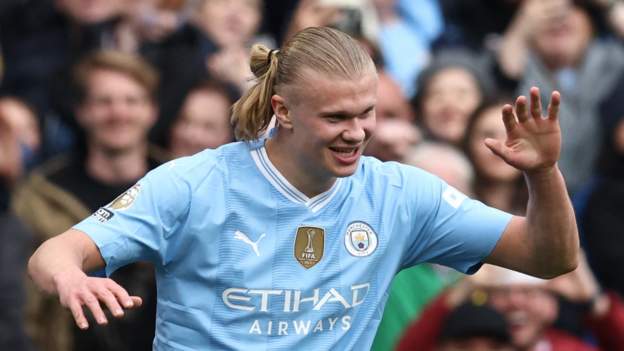 Haaland scores four as Man City thrash Wolves