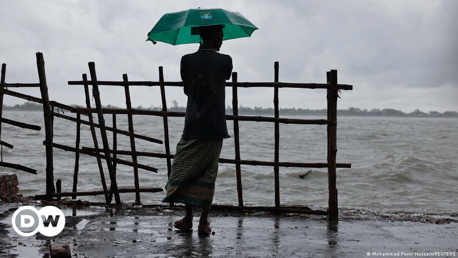 Hunderttausende verlassen wegen Zyklon Küste in Bangladesch