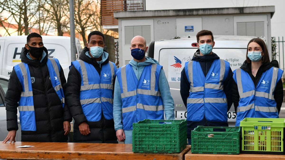 Le nouveau but du Paris FC : venir en aide aux étudiants dans le besoin