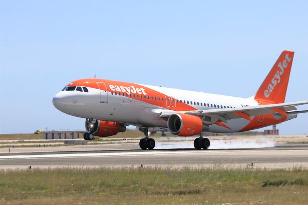 Martin Lewis issues 12-hour Easyjet warning to secure 'cheapest possible' flights