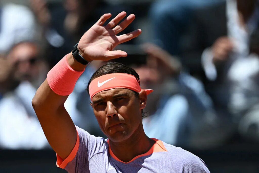 Nadal cae ante Hurkacz en Roma por la vía rápida y duda sobre Roland Garros: "Estoy tocadillo"