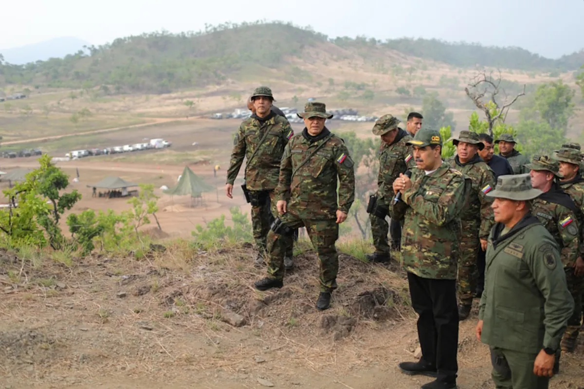 Nicolás Maduro exhibe fuerza militar en las maniobras "El Esequibo es nuestro"