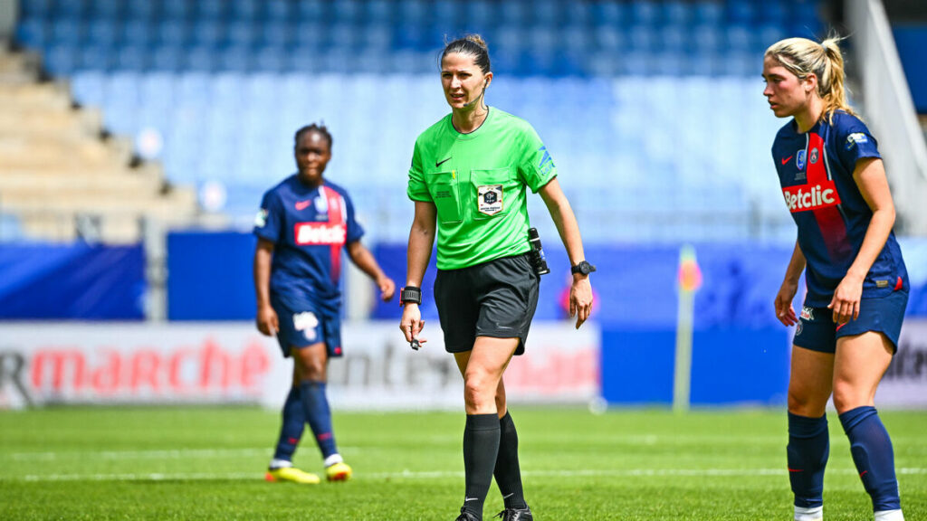 PSG-Fleury (1-0) : en absence de recours à la VAR, le premier test de sonorisation des arbitres fait long feu