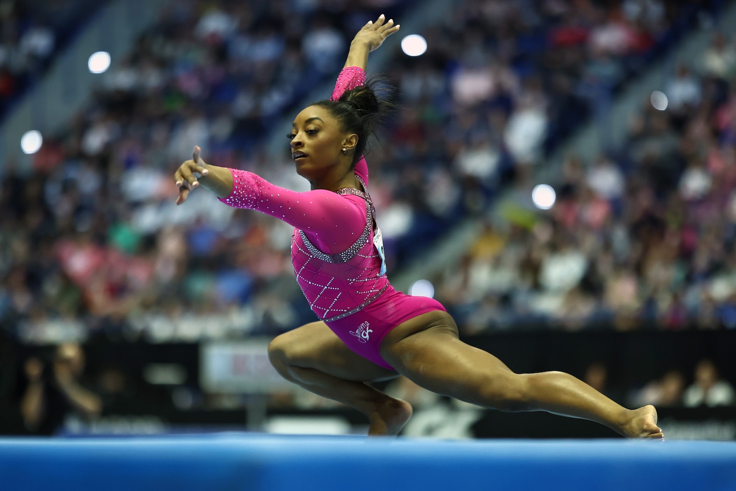 Simone Biles launches Olympic year with dominant win at U.S. Classic