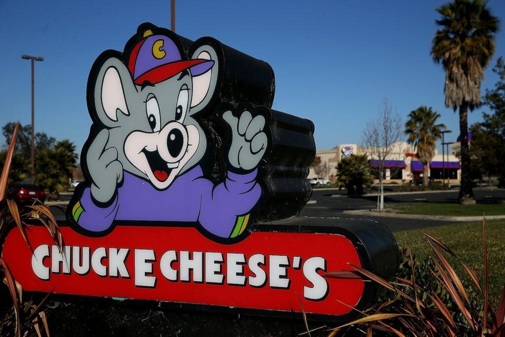 The Chuck E. Cheese band delays retirement with an encore at 3 more stores