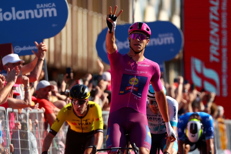 Tour d'Italie: Milan avant la tempête