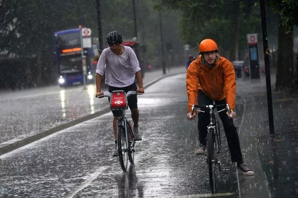 UK weather mapped: Met Office warns Brits to prepare for thunderstorms in miserable wash-out week