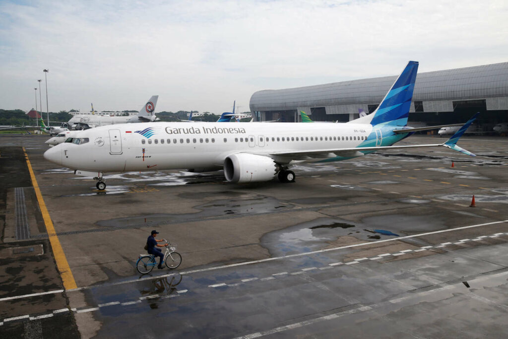 Un Boeing 747-400 atterrit d’urgence en Indonésie avec 468 personnes à bord, en raison d’un incendie de moteur