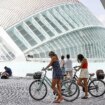 Valencia se suma a la lista de ayuntamientos que prometen poner coto al turismo masivo y los pisos vacacionales