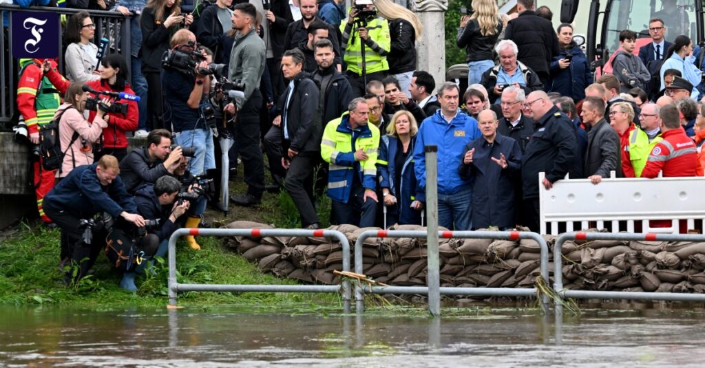 Hochwasser-Liveblog: Mittlerweile drei Dammbrüche an der Paar