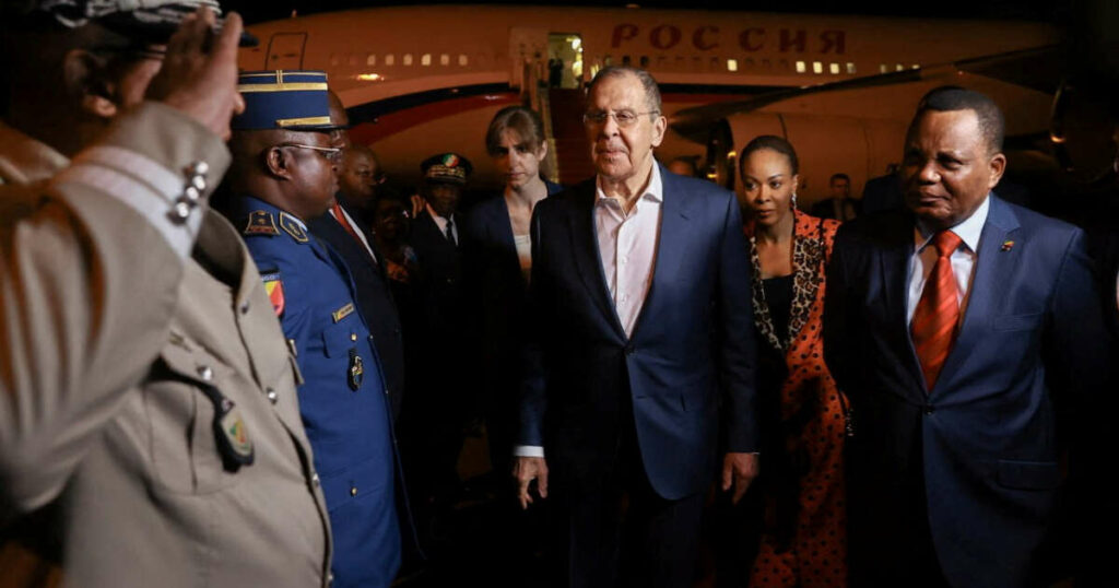 “Nouvelle saison du Lavrov trip” en Afrique