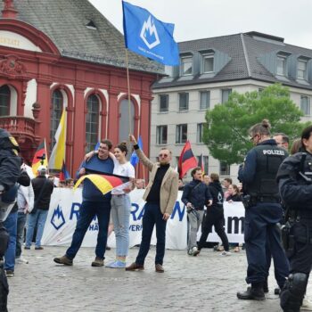 Messerattacke: AfD-Kandidat in Mannheim mit Messer attackiert