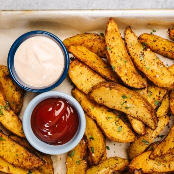 Crispy air fryer potato wedges recipe