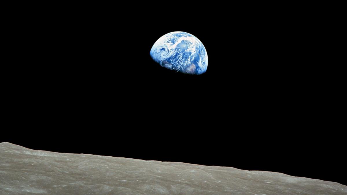 Astronaut, der das „Earthrise“-Foto machte, stirbt bei Flugzeugabsturz