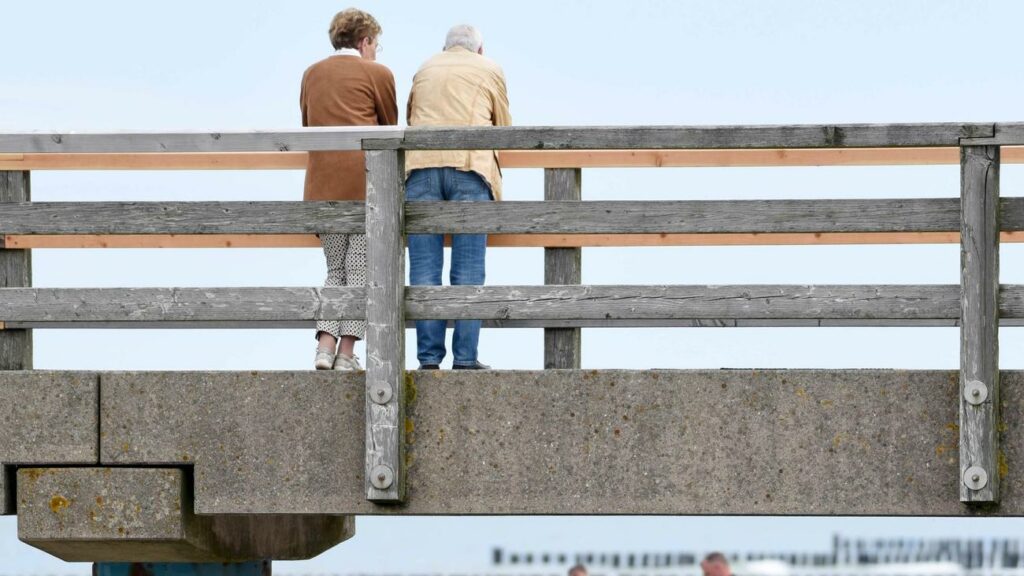 Rente: Menschen in Deutschland beziehen länger Rente