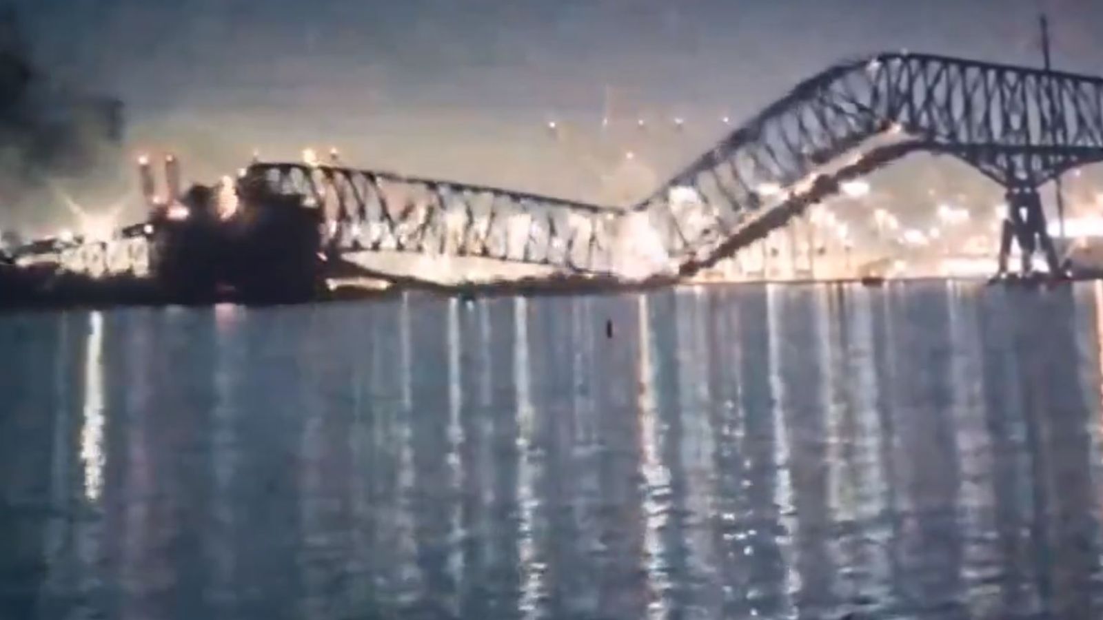 The Francis Scott Key Bridge in Baltimore has collapsed after a ship collision. Pic: Raws Alerts