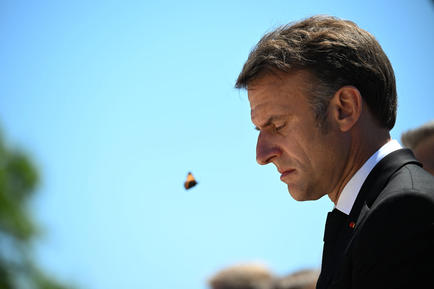 Conférence de presse de Macron : impréparation ou surprise... Le discours reporté