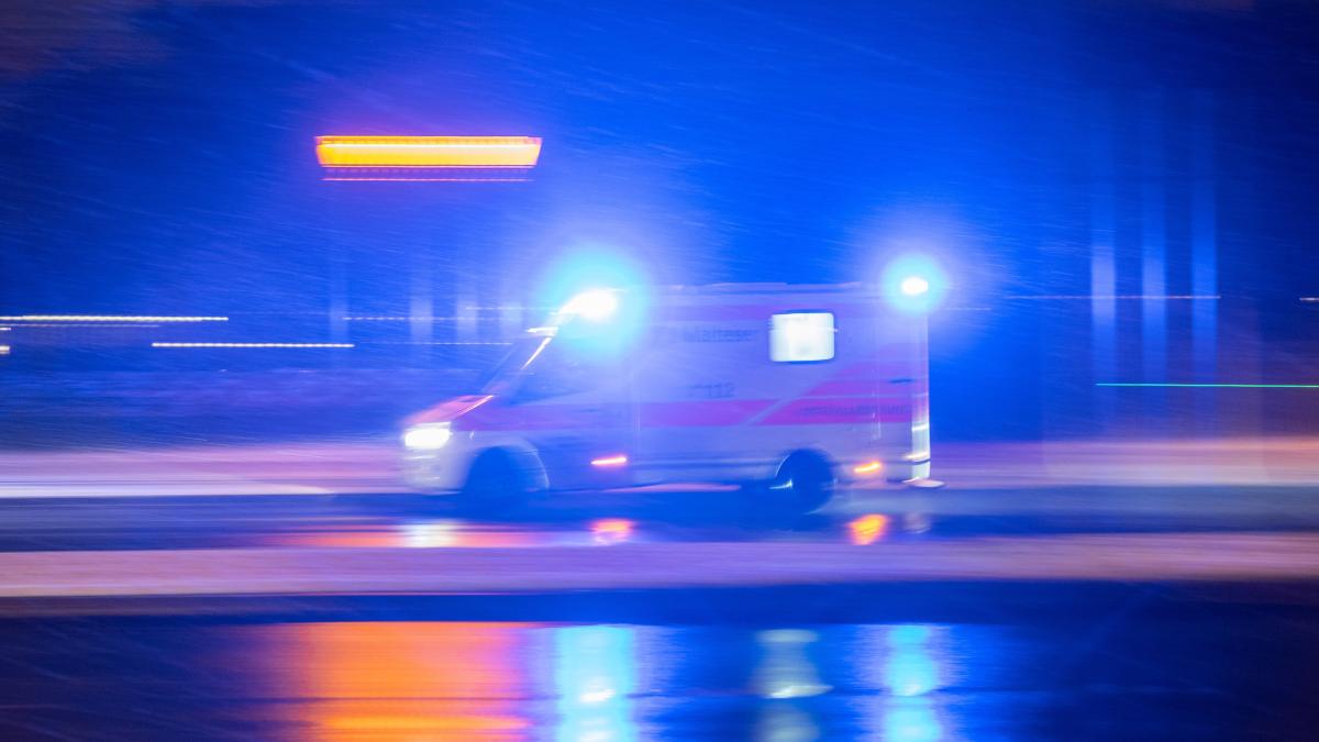 Gruppe wirft 17-Jährige gefesselt in die Ems