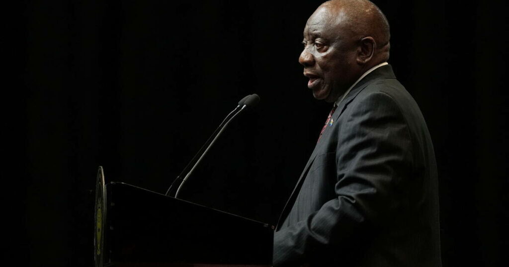 Afrique du Sud : le président Ramaphosa réélu, gouvernement de coalition en vue