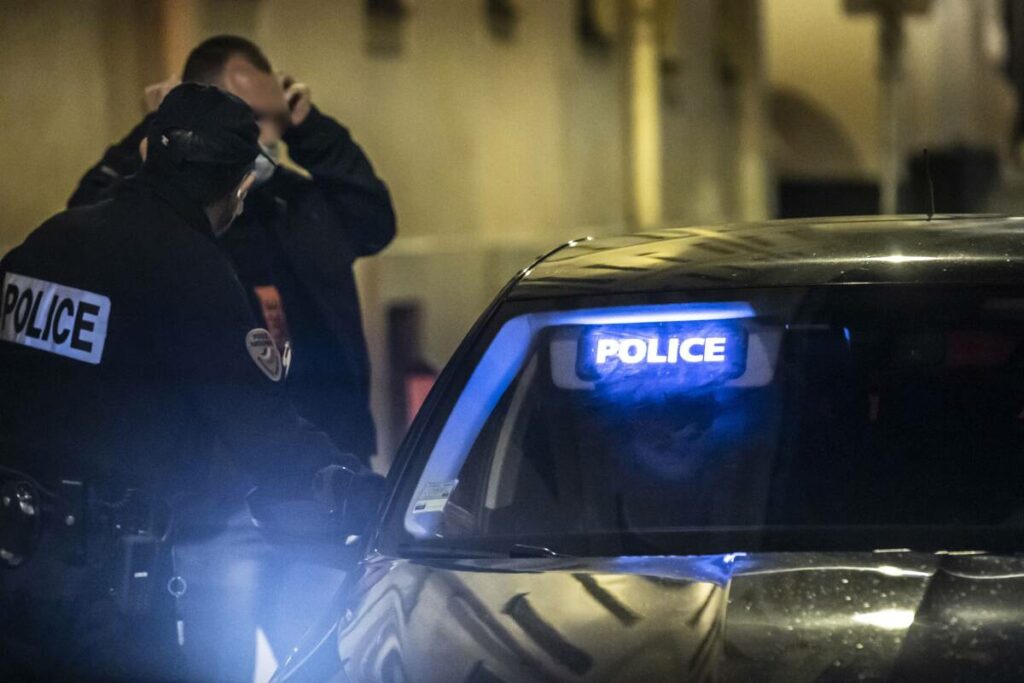 Violences urbaines à Cherbourg après la mort d’un jeune de 19 ans, tué par une policière