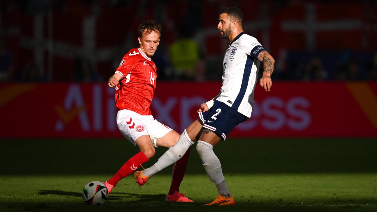 Fußball-EM, Gruppe C  : Dänemark und England trennen sich unentschieden