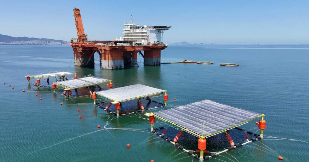 Des panneaux solaires flottants pour accélérer la transition énergétique en Afrique