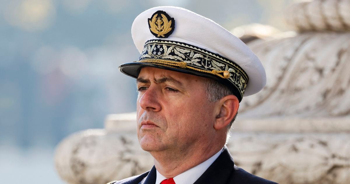 A l'époque chef d'état-major de la marine française, l'amiral Pierre Vandier assiste aux commémorations de l'armistice de 2018 à Paris, le 11 novembre 2021.