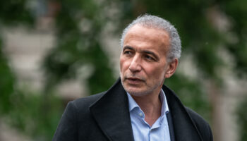La cour d'appel de Paris renvoie l'islamologue Tariq Ramadan en procès pour viols