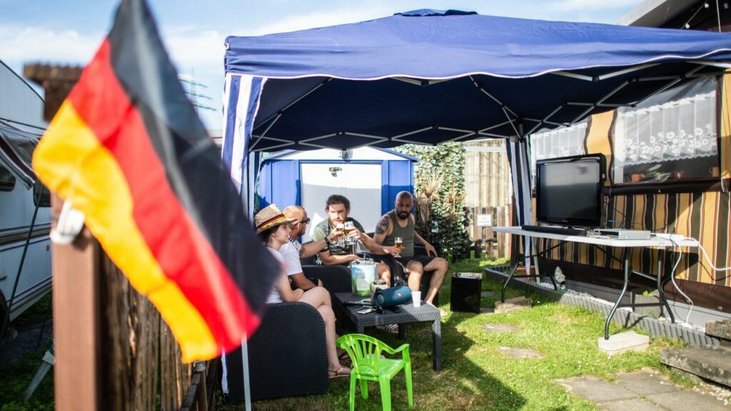 Unwetter: Deutscher Wetterdienst erwartet Unwetter beim EM-Achtelfinale