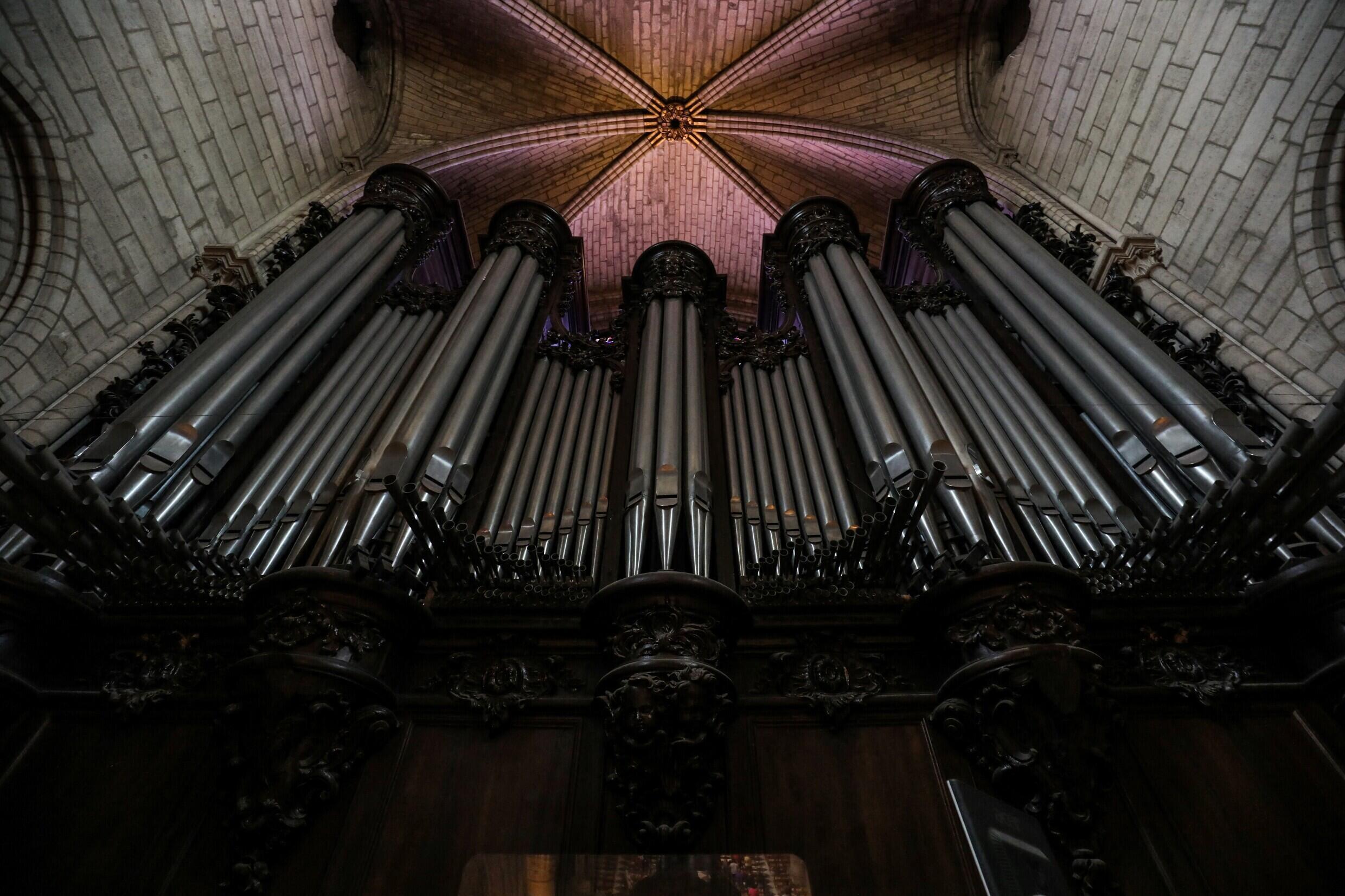 Scandale à Notre-Dame : des organistes vent debout contre la nomination des nouveaux titulaires