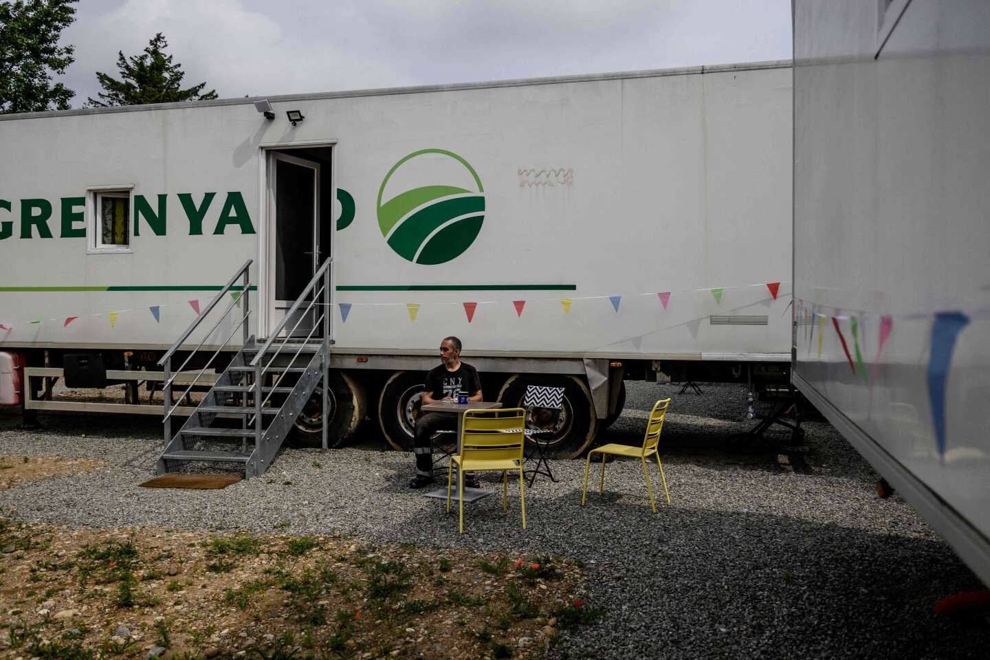 A Lyon, des places d’hébergement d’urgence dans d’anciennes remorques frigorifiques