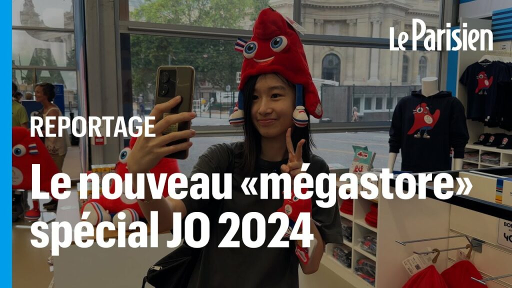 Dans les rayons du « mégastore » de 1000 m2 spécial JO des Champs-Elysées