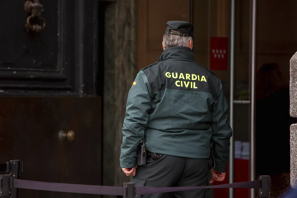 Detienen a un joven de 25 años por una decena de robos violentos a personas mayores  en Totana (Murcia)