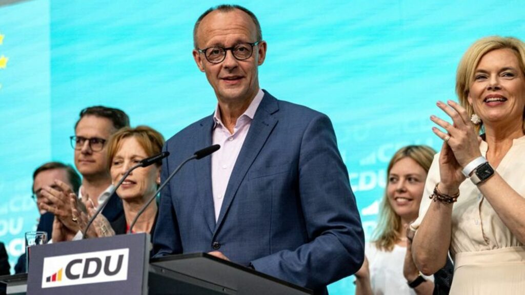 CDU-Chef Friedrich Merz forderte die Bundesregierung aus SPD, FDP und Grünen auf zu akzeptieren, dass die Union in Deutschland d