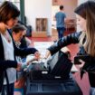 EU elections: Millions vote on super Sunday