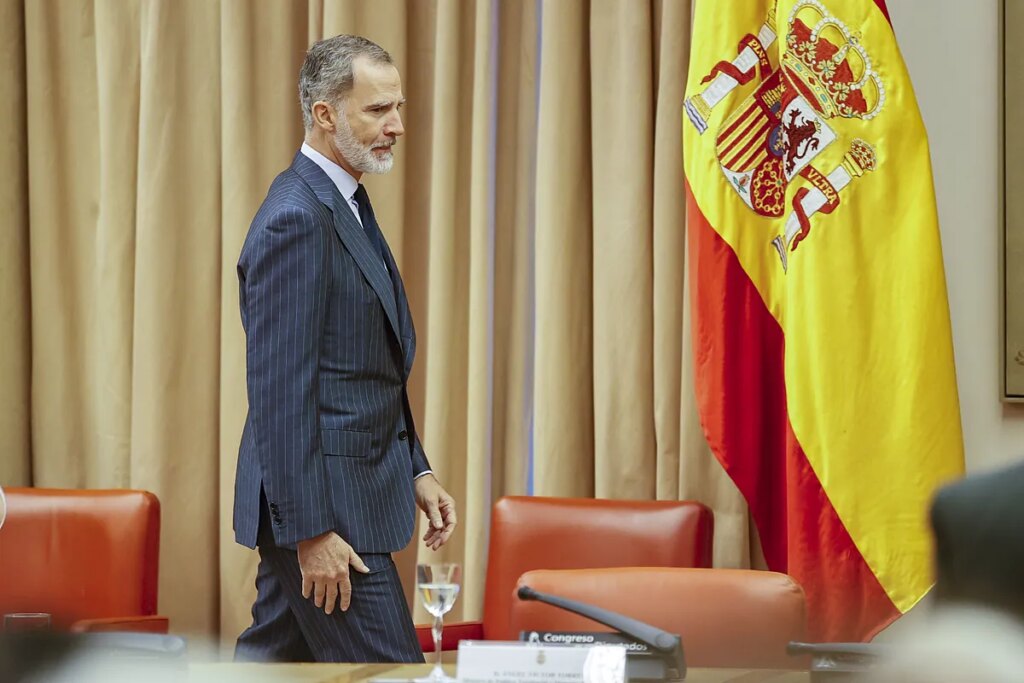 El Gobierno deja solo a Felipe VI en su viaje a la frontera de la OTAN en los países bálticos