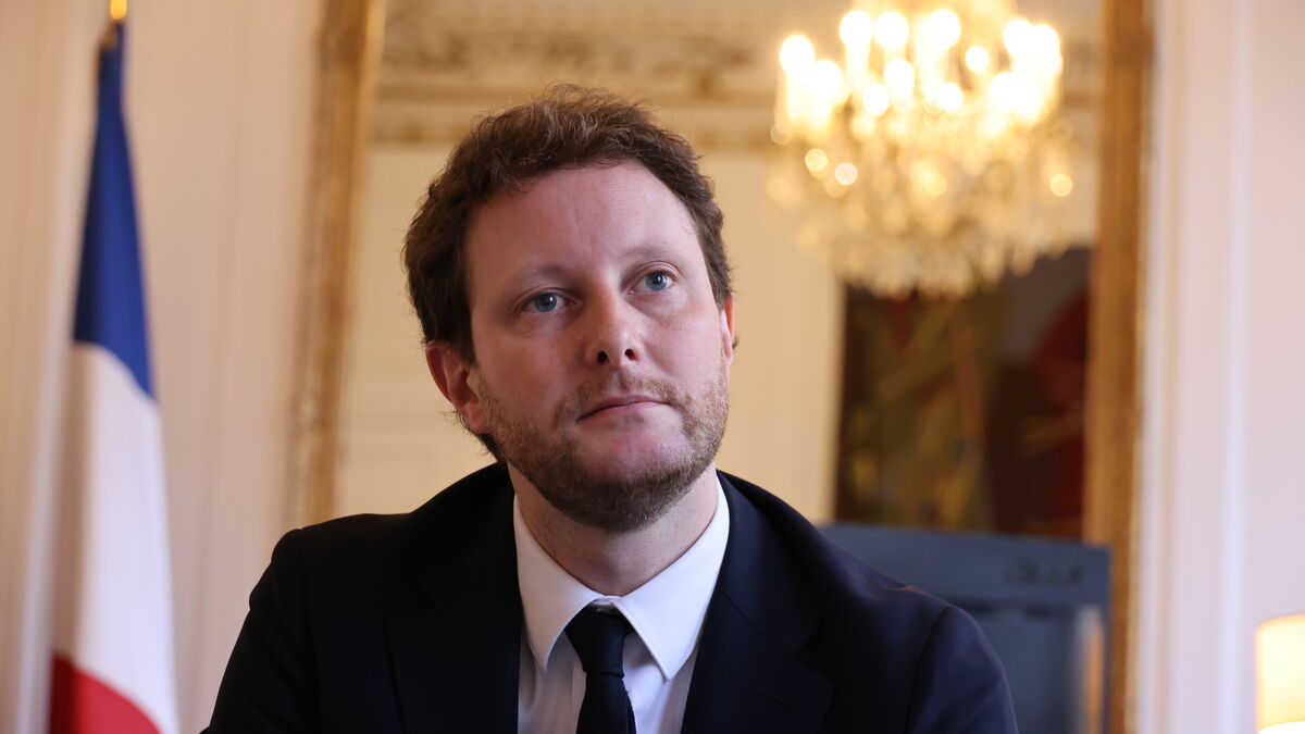 Elections législatives : à Paris, Clément Beaune se porte candidat « librement »