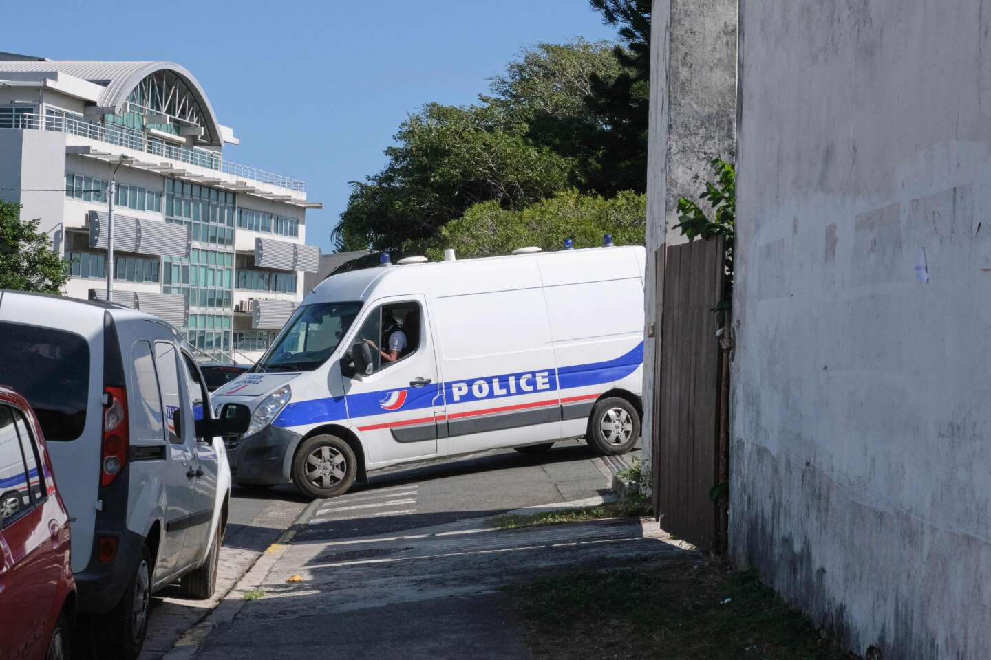 En Nouvelle-Calédonie, malaise autour de l’agression présumée d’un policier