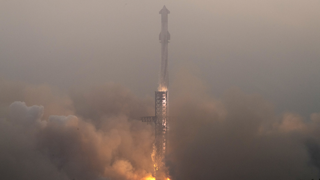 Espace: Le vaisseau spatial Starship de SpaceX réussit pour la première fois à amerrir